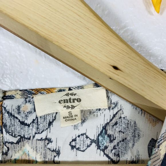 Entro Boho Hippy Embroidered Sleeveless Blouse Size Small Women’s - Picture 6 of 7